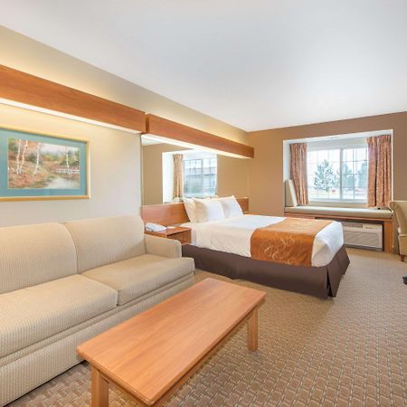 Microtel Inn & Suites Ратон Екстер'єр фото