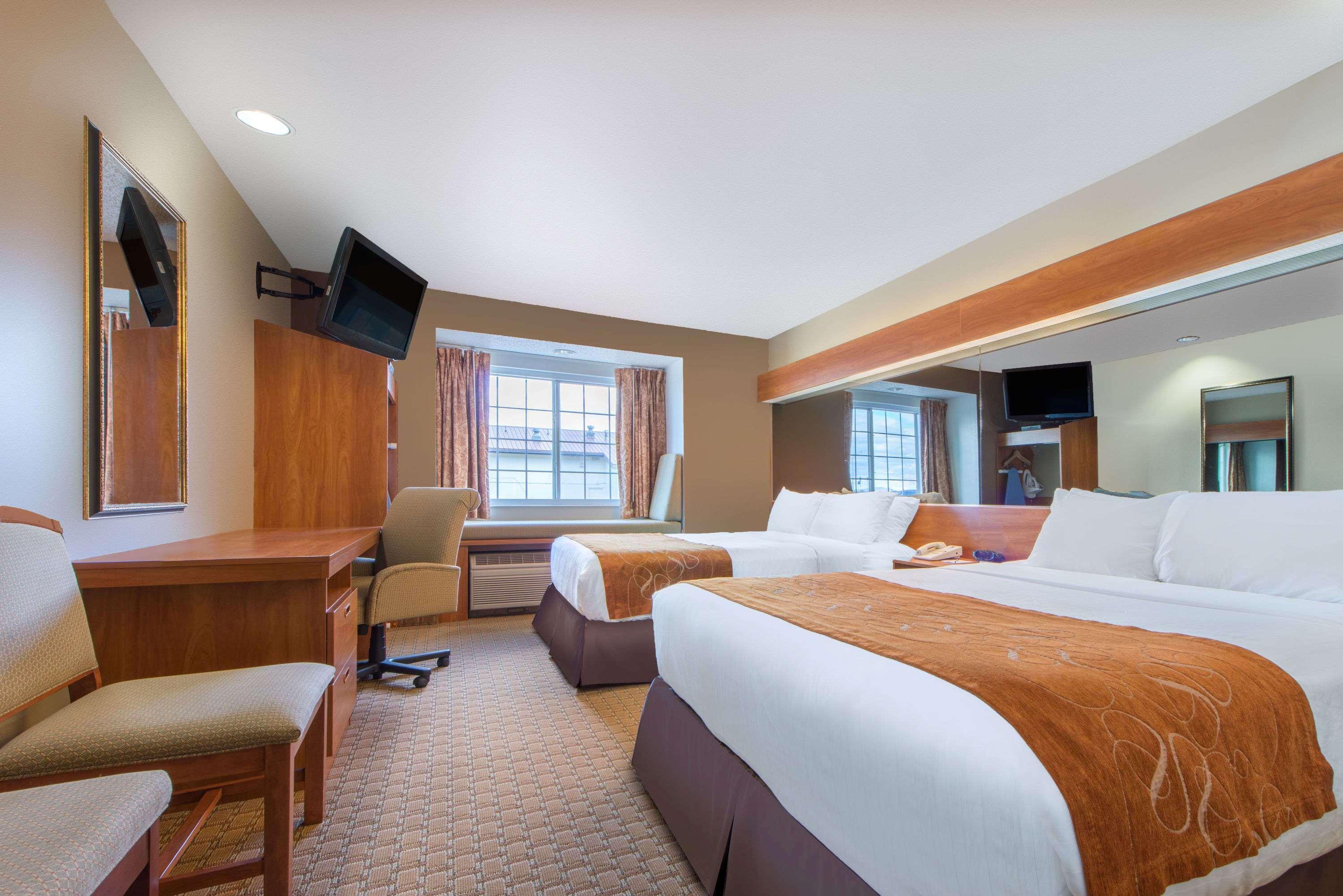 Microtel Inn & Suites Ратон Екстер'єр фото